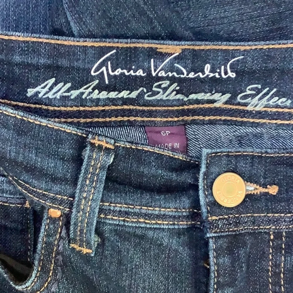 Gloria Vanderbilt Avery Straight Leg Jeans Size 6P - Picture 9 of 12